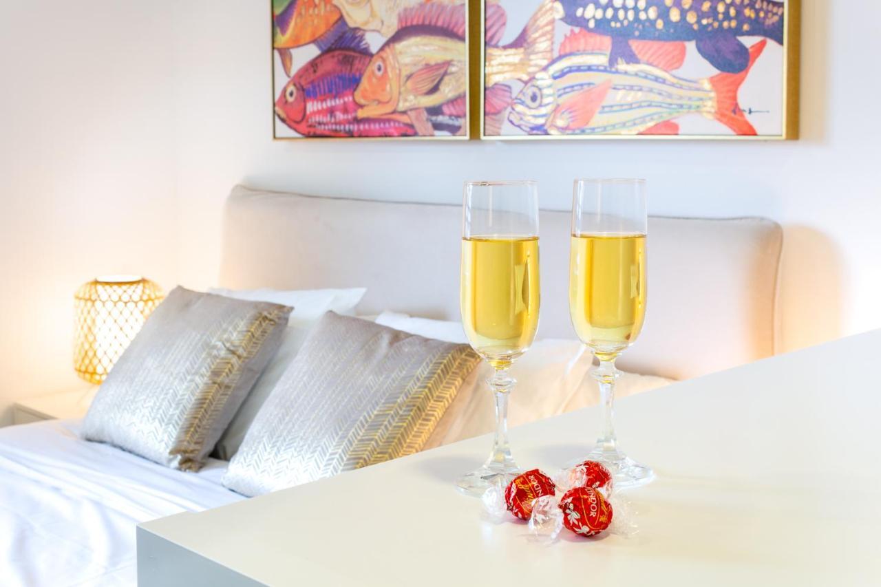 Apartamento Welcome มาลากา ภายนอก รูปภาพ