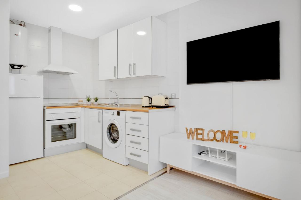 Apartamento Welcome มาลากา ภายนอก รูปภาพ